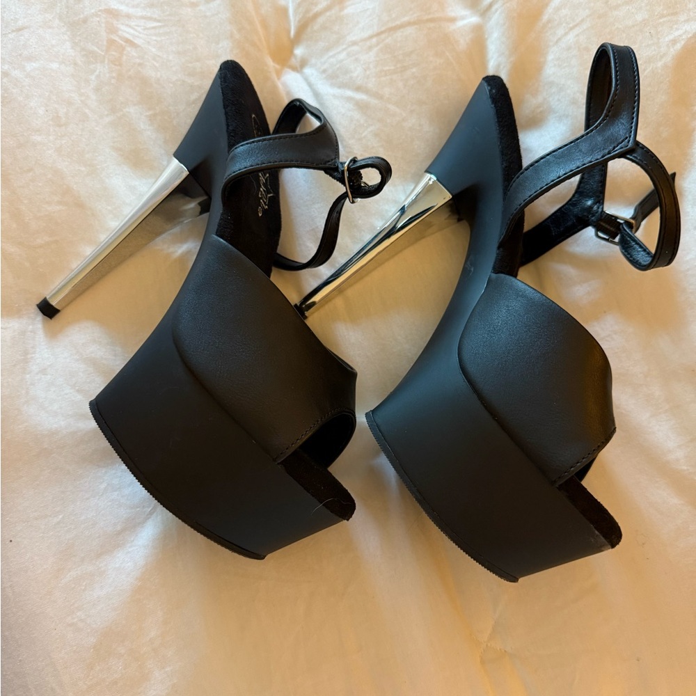 Pleaser black open-toe platform heels with rhinestone embellishments size 8